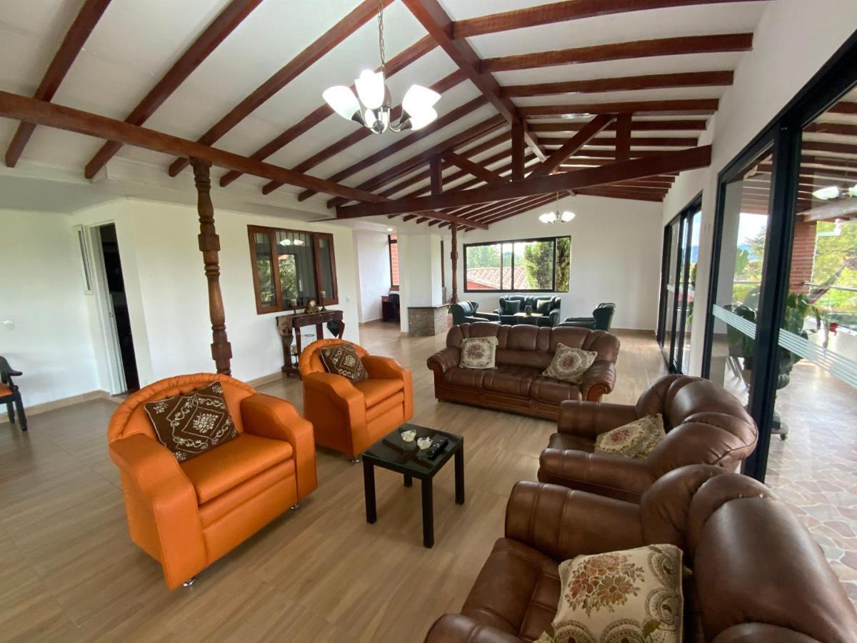 Finca Hotel 12 Palmas- Aeropuerto Jmc 里奥内格罗 外观 照片