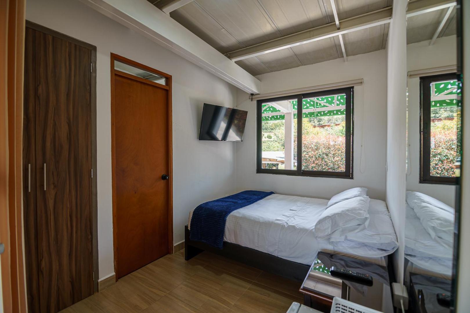 Finca Hotel 12 Palmas- Aeropuerto Jmc 里奥内格罗 外观 照片